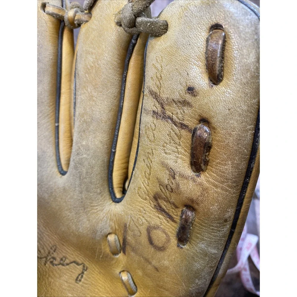 Jockey Baseball catchers mitt Youth‎ 10